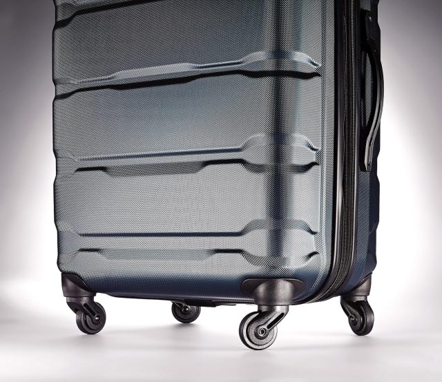 Samsonite Carry On Luggage 